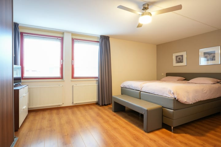 Photo 18 of Biddlestraat 8