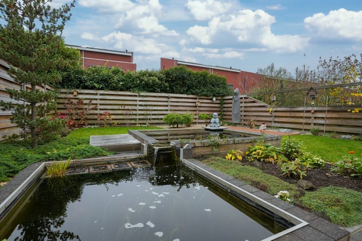 Photo 36 of Biddlestraat 8