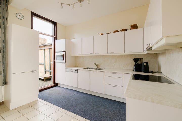 Photo 12 of Soendaplein 35-A