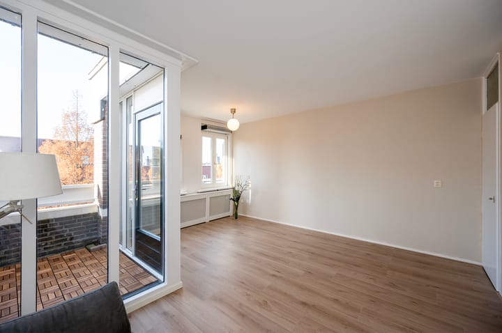 Photo 2 of Molukkenstraat 529