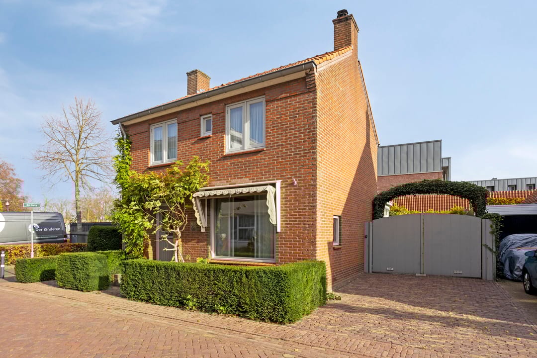 Foto 1 van Dr van Wamelstraat 19