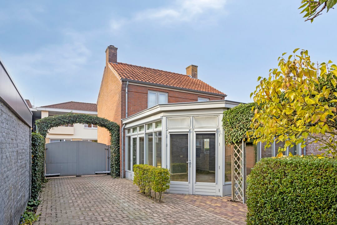 Foto 38 van Dr van Wamelstraat 19