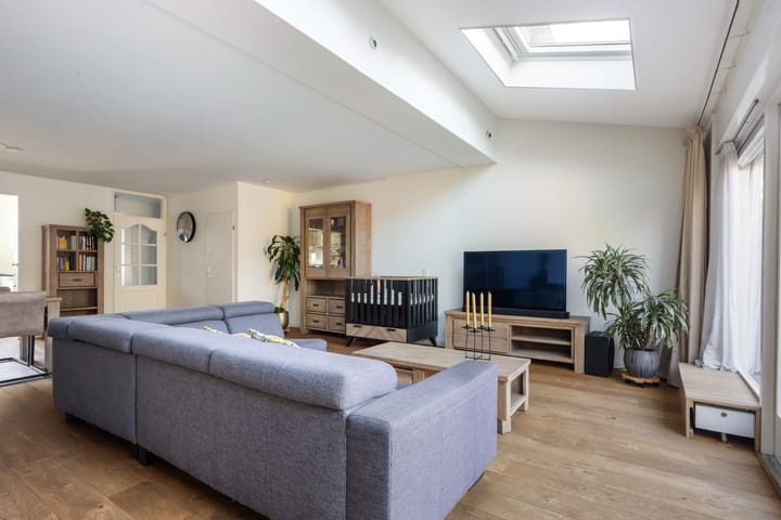 Photo 3 of Apollovlinder 34