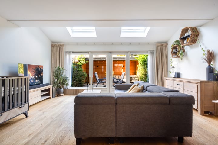 Photo 6 of Apollovlinder 34