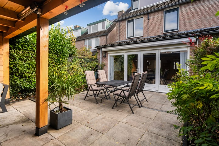 Photo 9 of Apollovlinder 34