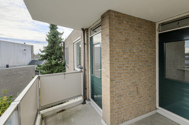 Foto 15 van Van Reesstraat 47