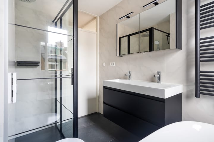 Photo 29 of Apollovlinder 34