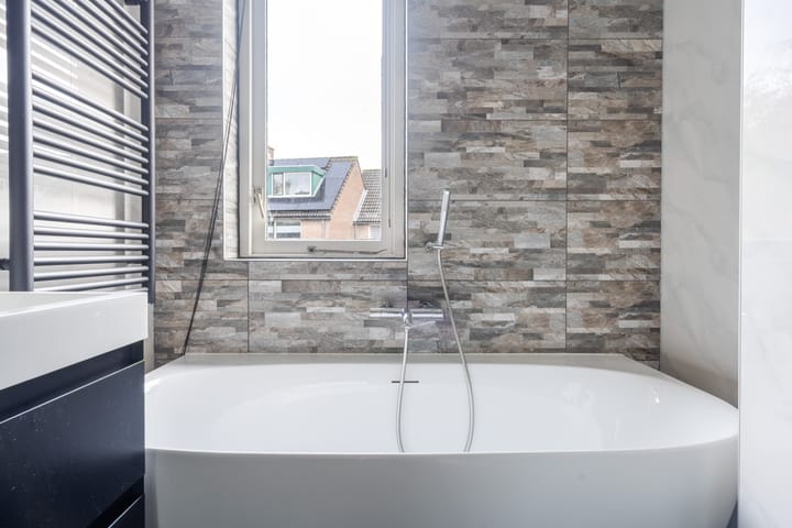 Photo 30 of Apollovlinder 34