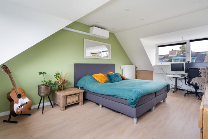 Photo 32 of Apollovlinder 34