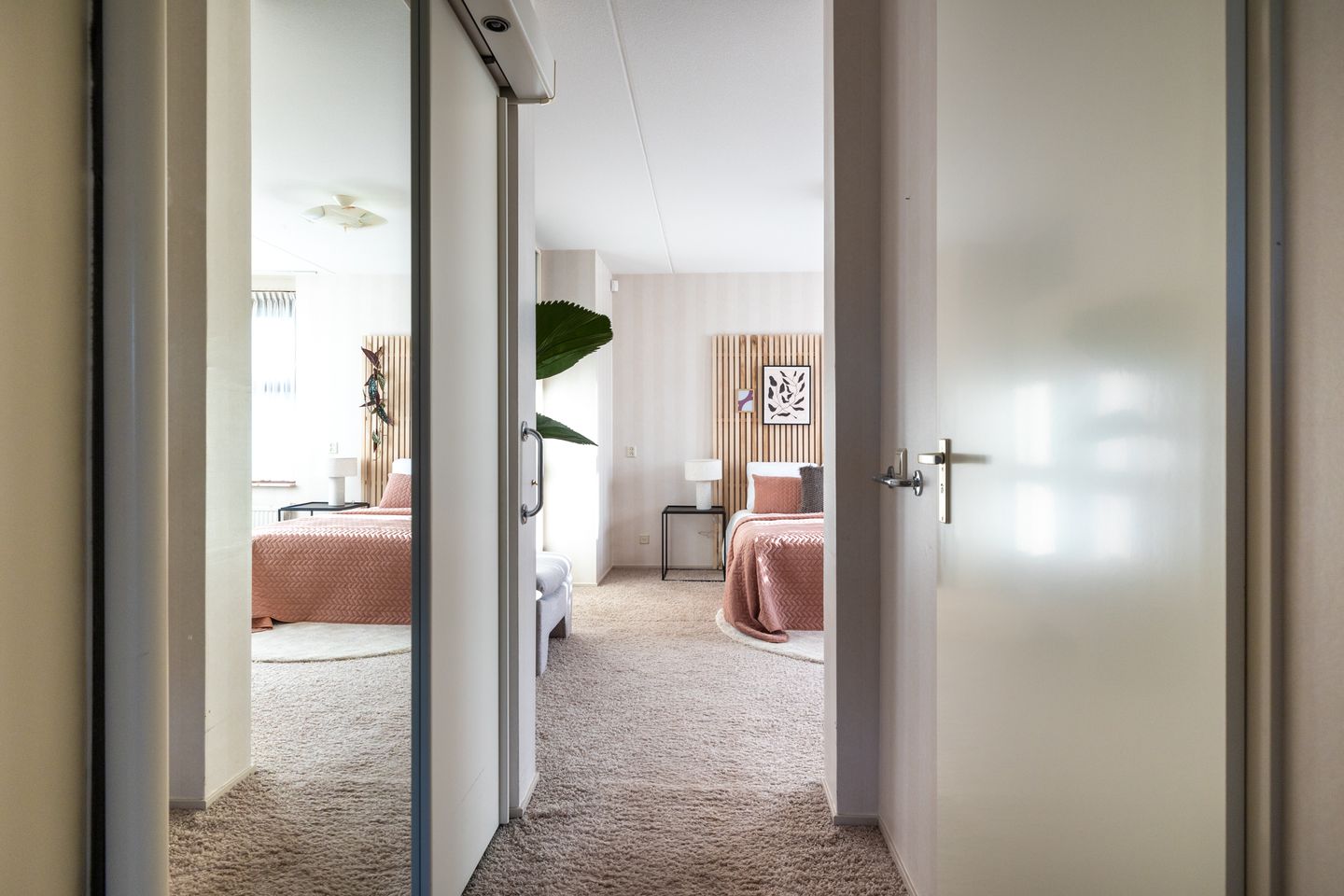 Foto 29 van Goejanverwelledijk 89