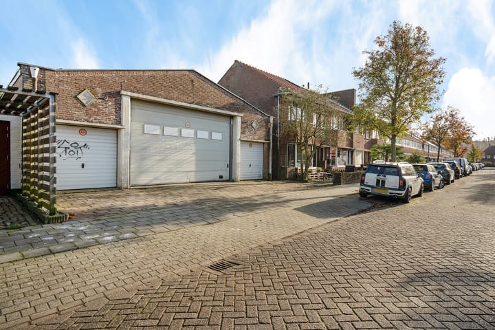 Foto 11 van Pieter de Hooghstraat 1