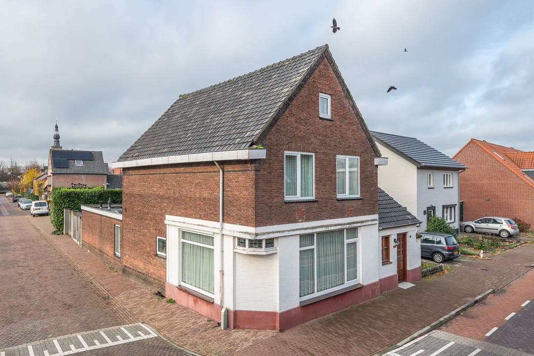 Foto 8 van Bloemenstraat 15