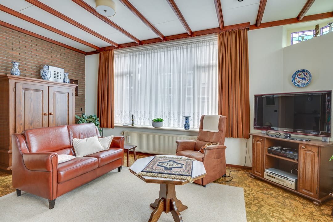 Foto 13 van Bloemenstraat 15