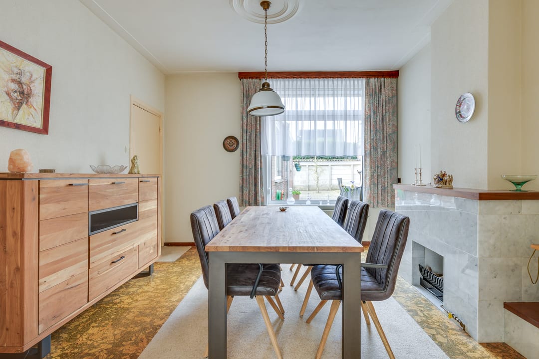 Foto 16 van Bloemenstraat 15