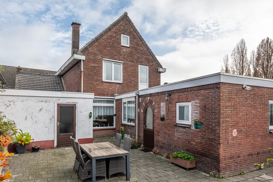 Foto 32 van Bloemenstraat 15