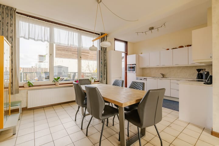 Photo 3 of Soendaplein 35-A