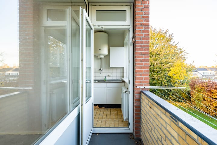 Photo 12 of Thorbeckelaan 142