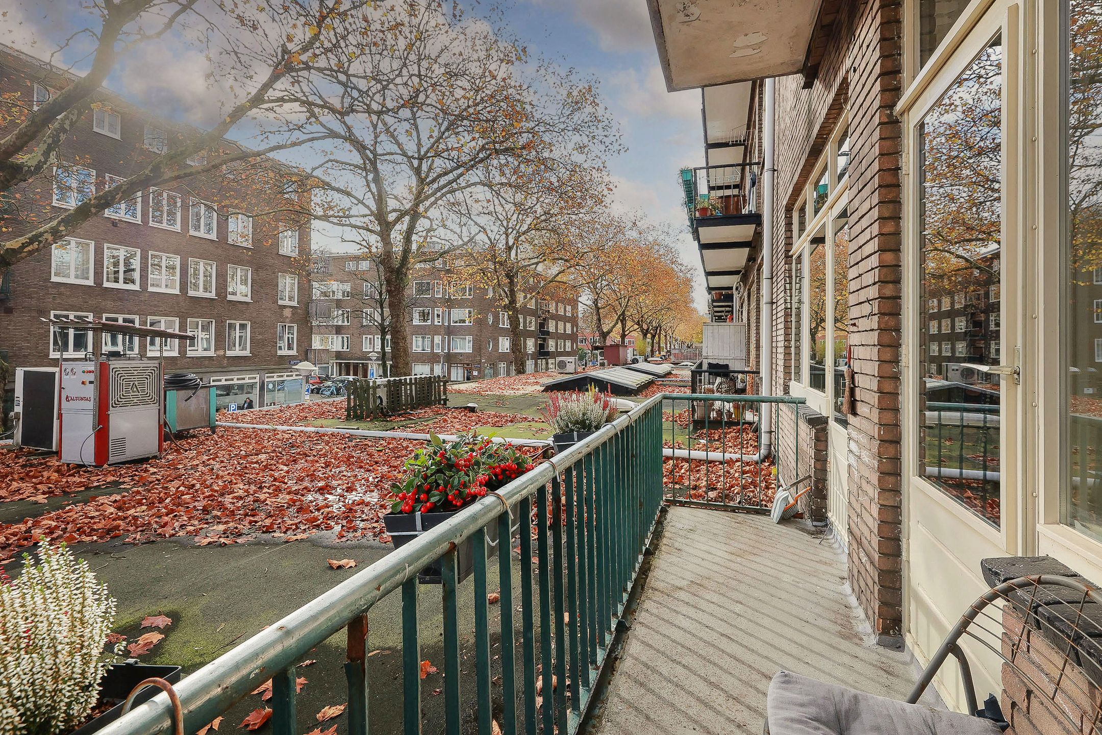 Foto 9 van Bos en Lommerweg 223-1