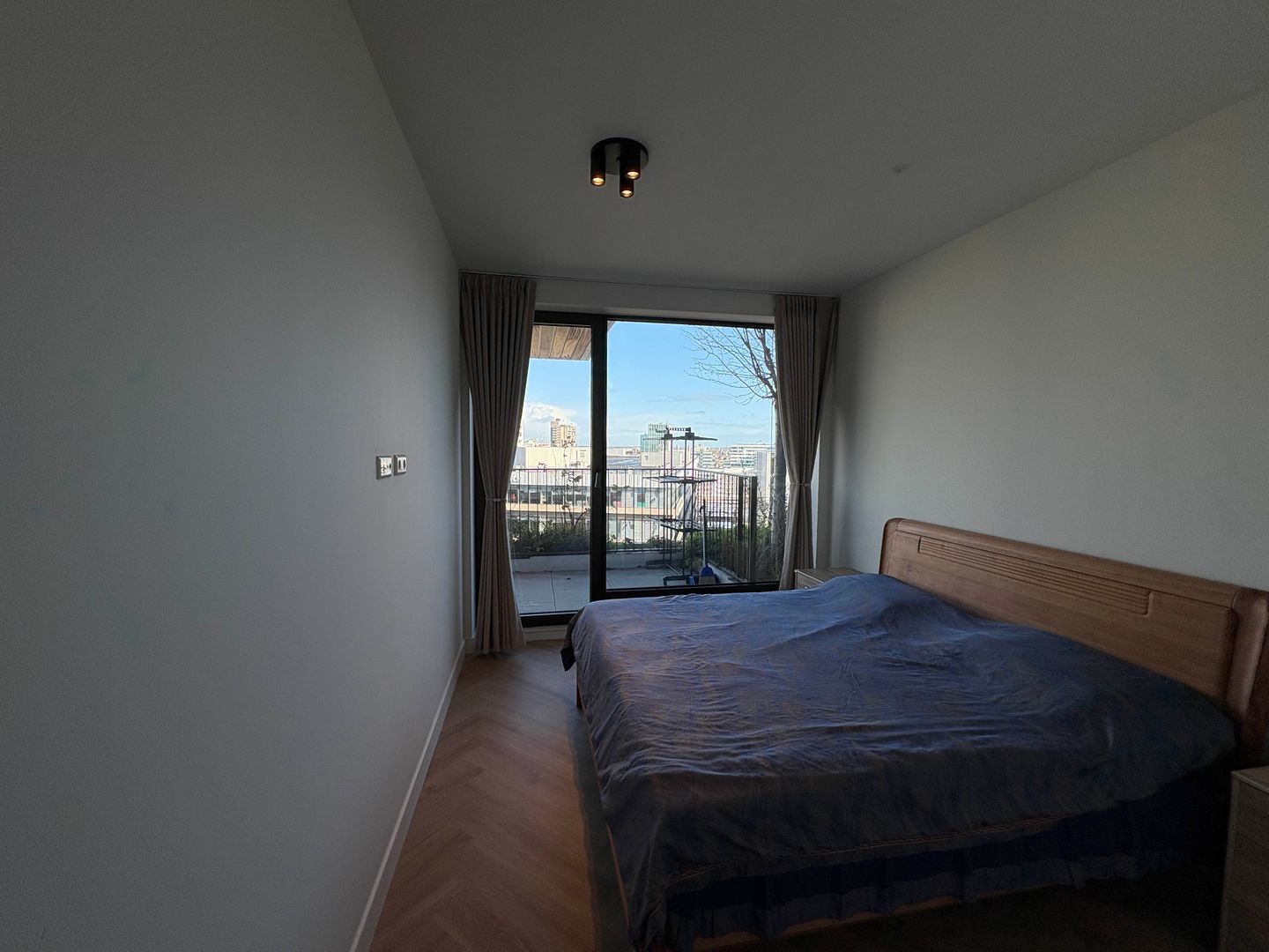 Photo 5 of Hoola van Nootenstraat 280