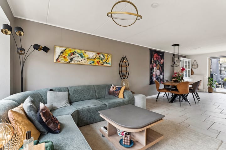 Photo 14 of Vasalisstraat 18