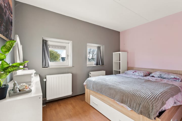 Photo 31 of Vasalisstraat 18