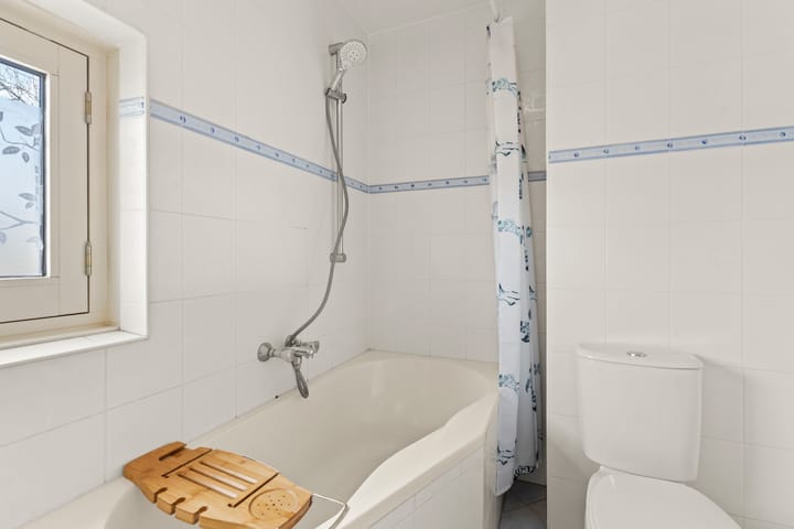 Photo 39 of Vasalisstraat 18