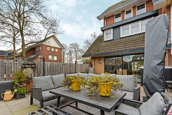 Photo 45 of Vasalisstraat 18