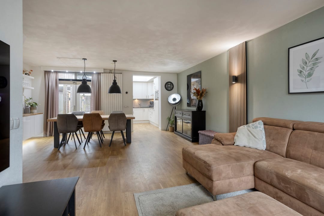 Foto 2 van Cloete 45