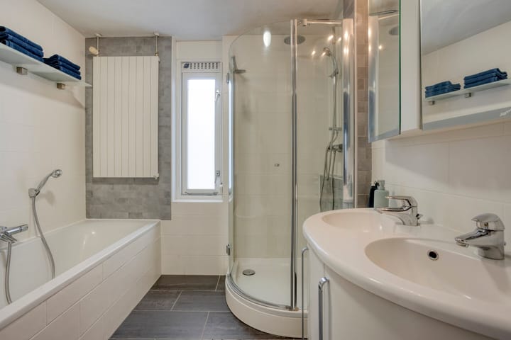 Photo 4 of Cloete 45