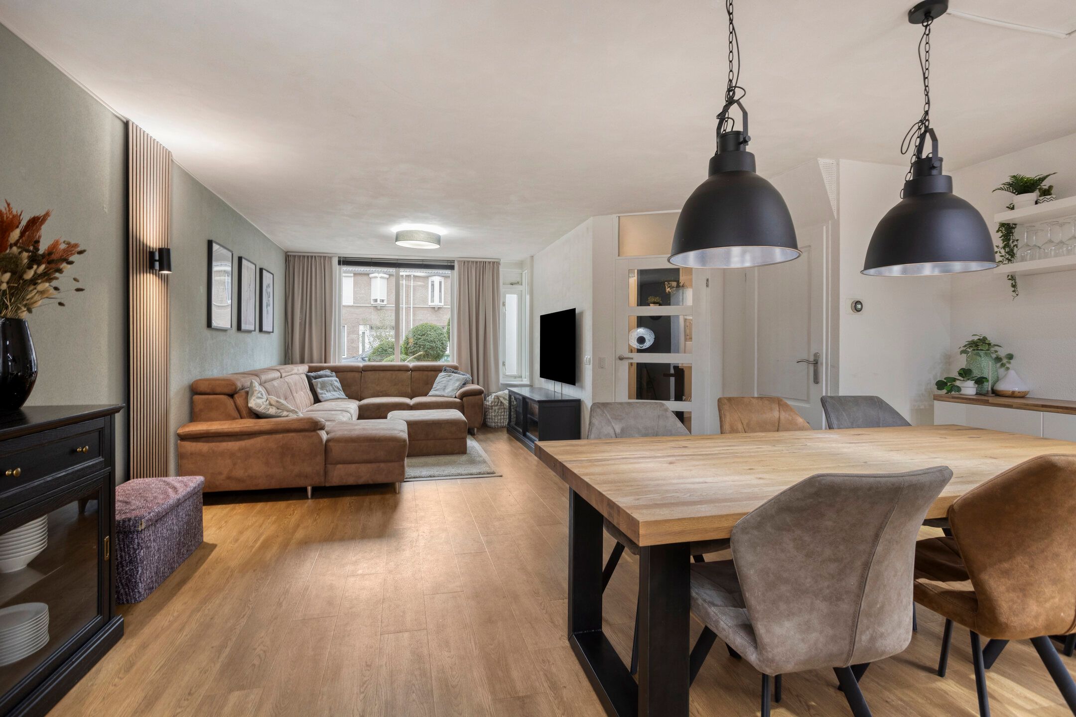 Foto 15 van Cloete 45