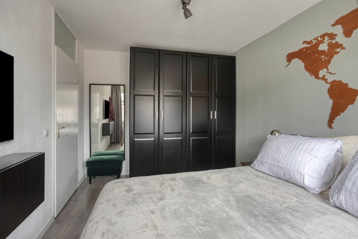 Photo 21 of Cloete 45