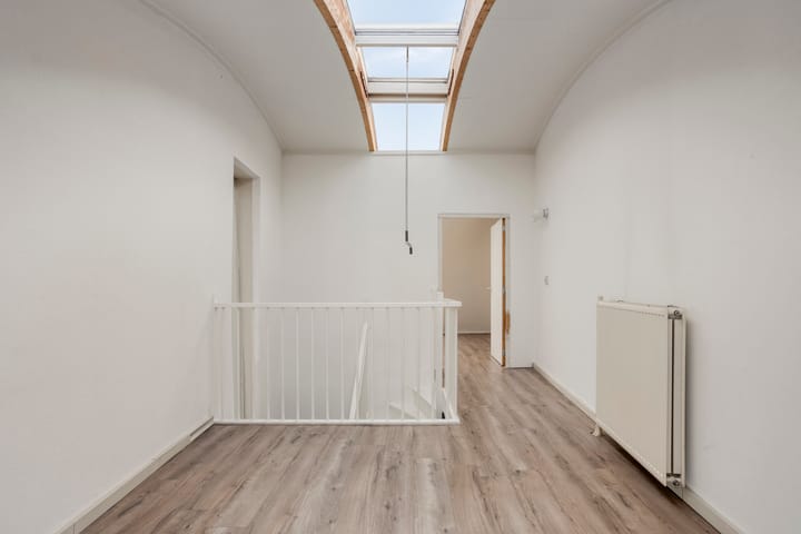 Photo 32 of Catharina van Rennesplaats 23