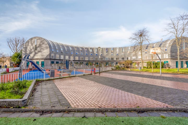 Photo 41 of Catharina van Rennesplaats 23