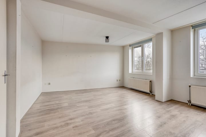 Photo 11 of Catharina van Rennesplaats 23