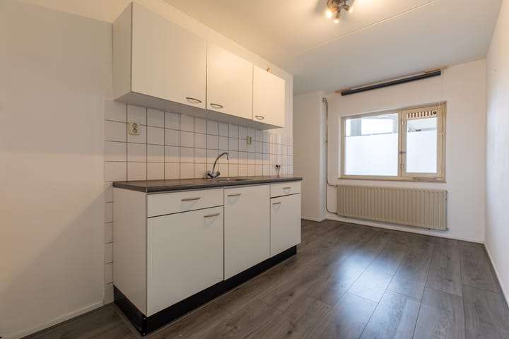 Foto 12 van Zeswegenlaan 252