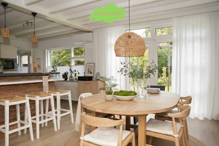 Photo 8 of Hugevlietstraat 12