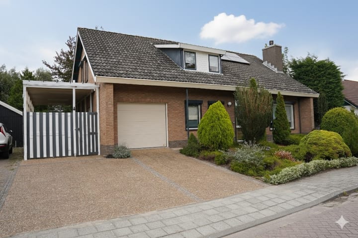 Photo 48 of Hugevlietstraat 12