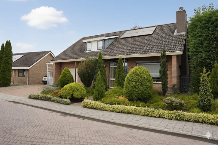 Photo 49 of Hugevlietstraat 12