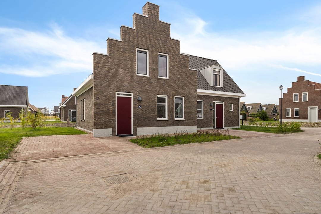 Photo 2 of Almereweg (Korenhuys)