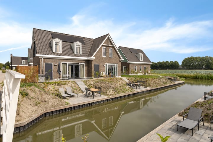 Foto 3 van Almereweg (Korenhuys)