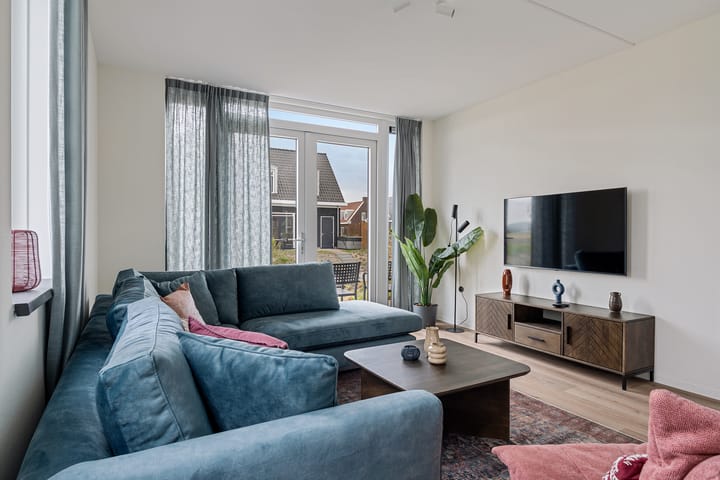 Foto 8 van Almereweg (Korenhuys)