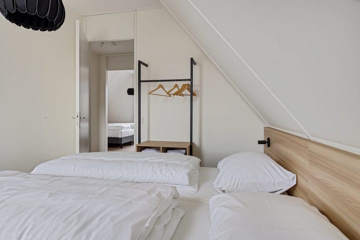 Foto 27 van Almereweg (Korenhuys)