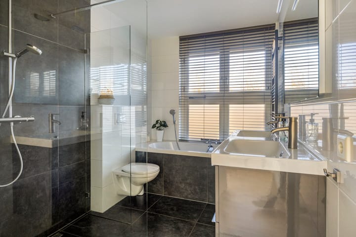 Foto 30 van Burggraaf 6