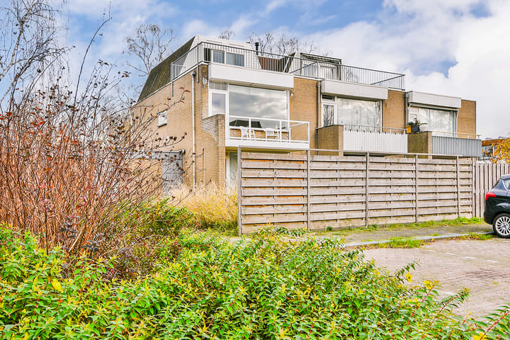 Photo 3 of Van den Berghlaan 453-A