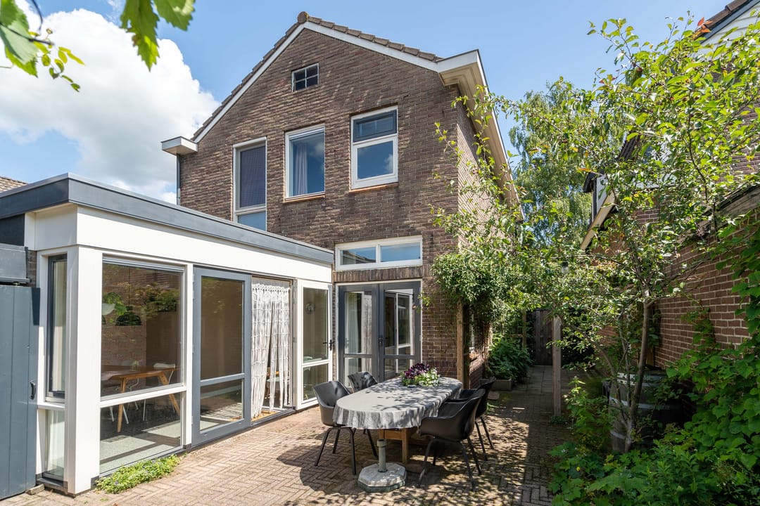 Photo 37 of Prins Hendrikstraat 9