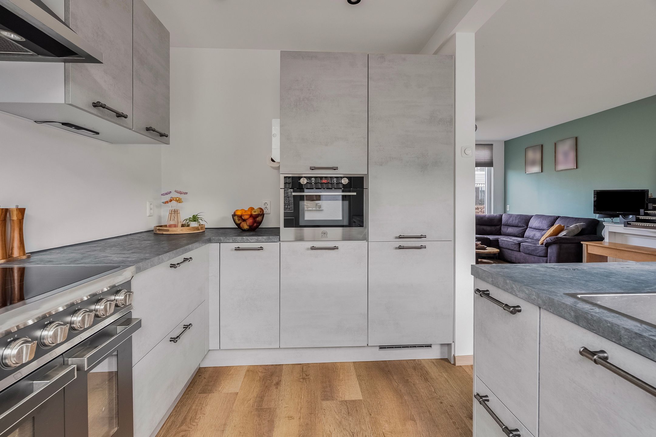 Photo 9 of Burgemeester Struijkstraat 38