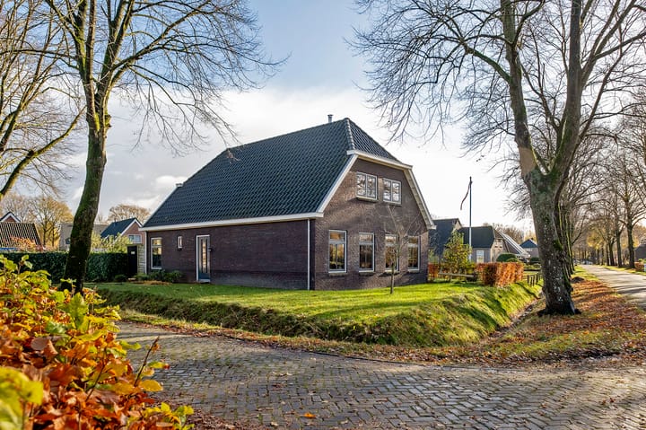 Photo 58 of Dwarsweg 1