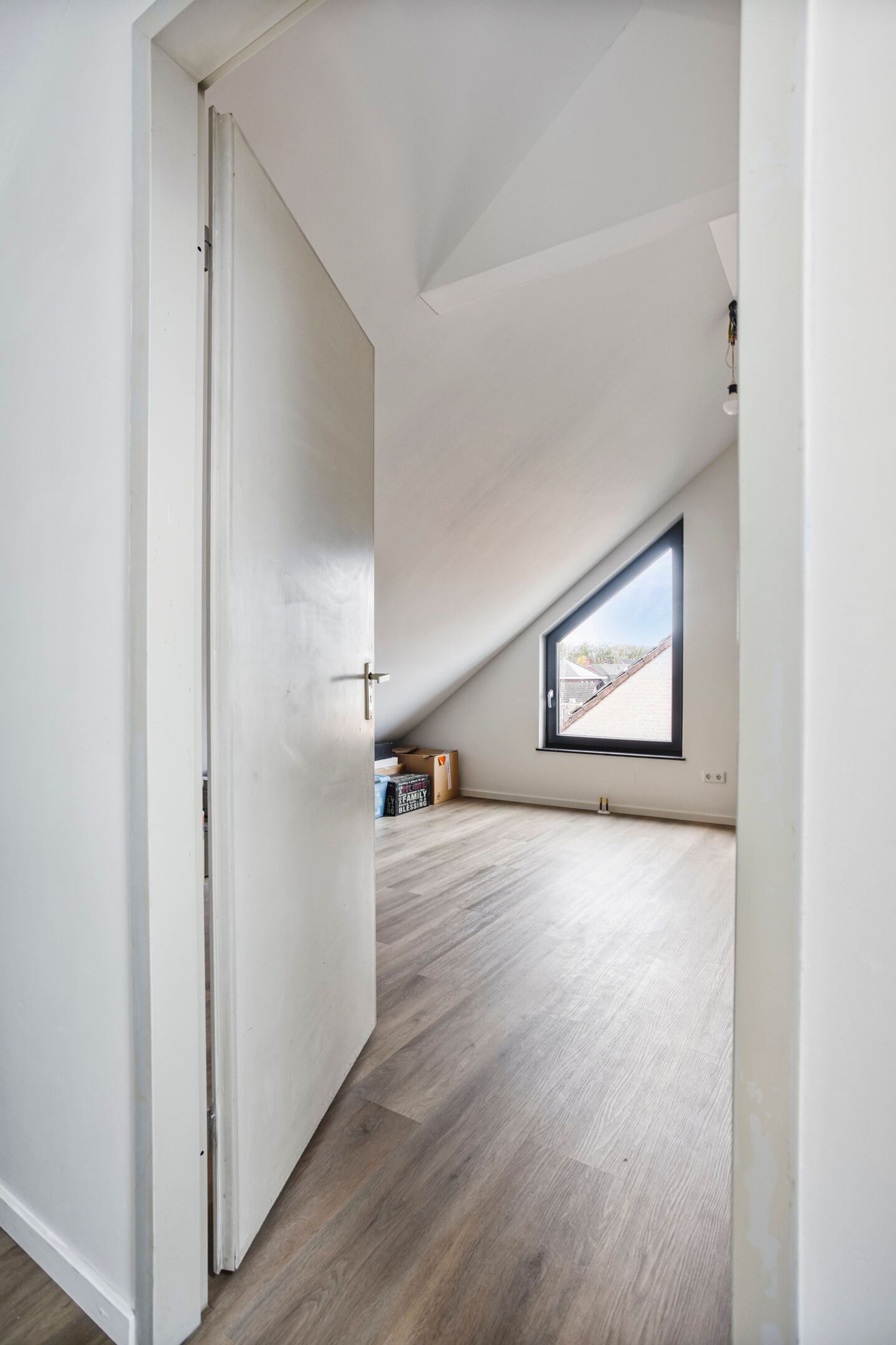 Foto 24 van Nachtegaalstraat 3