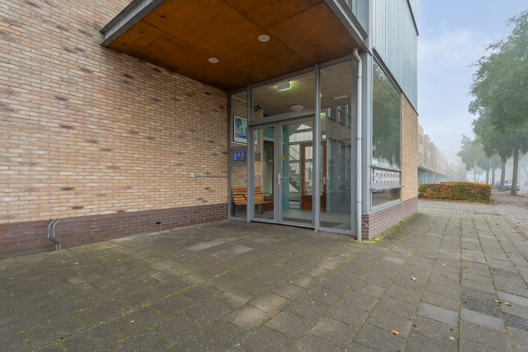 Foto 7 van Elzenlaan 2-8