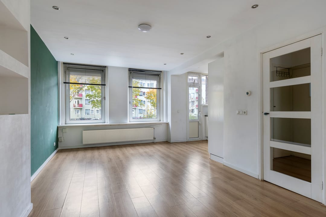 Photo 2 of Hogenbanweg 94-A